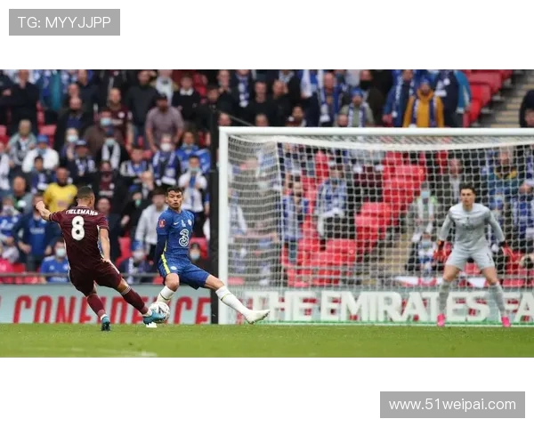 曼城标价 8000 万欧强留萨维尼奥 重建压力下维亚纳祭出高价策略